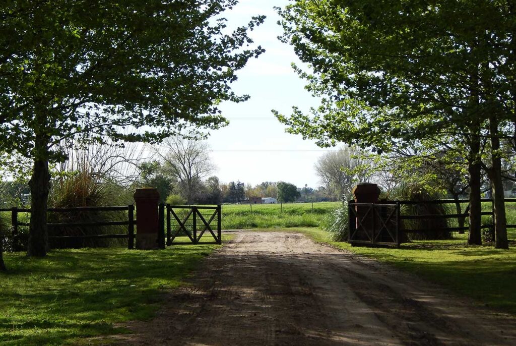 Ranch entry